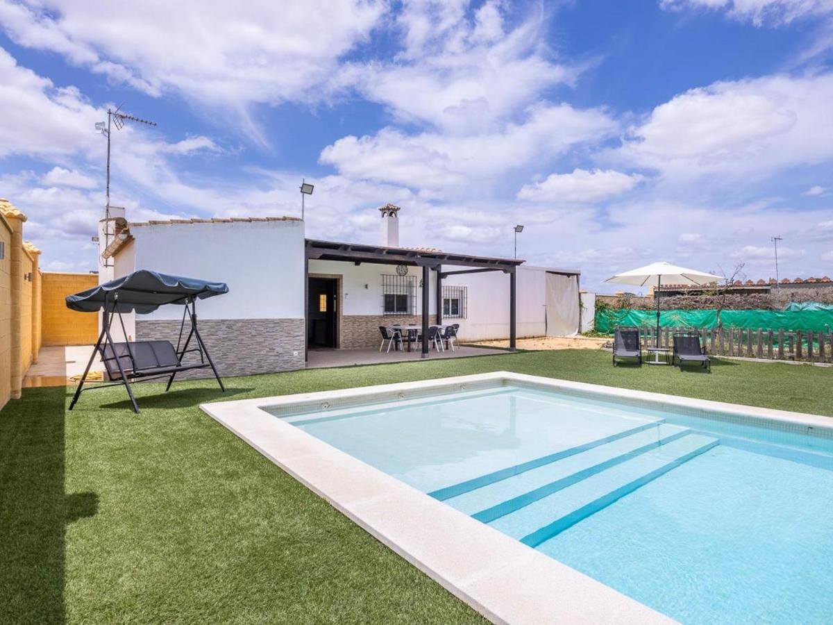 Santa Teresa Vacacional Sevilla Holiday home Dos Hermanas